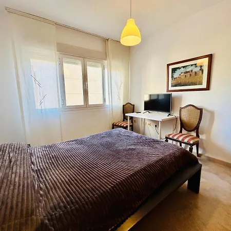 Guest House Teatinos Málaga Extérieur photo